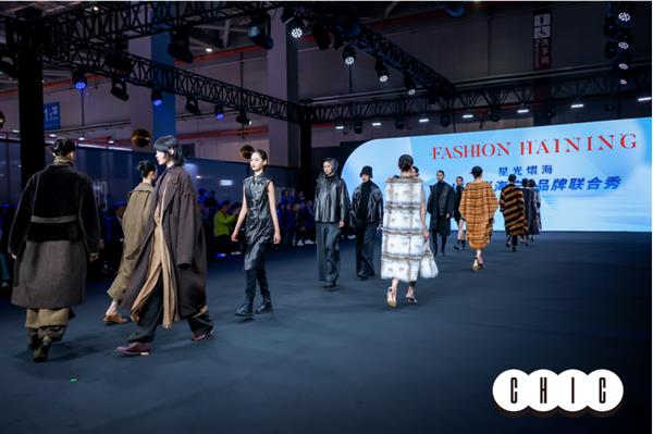 佳直播亮相CHIC2025春季展 携手推动服饰直播技术的创新与应用(图3)