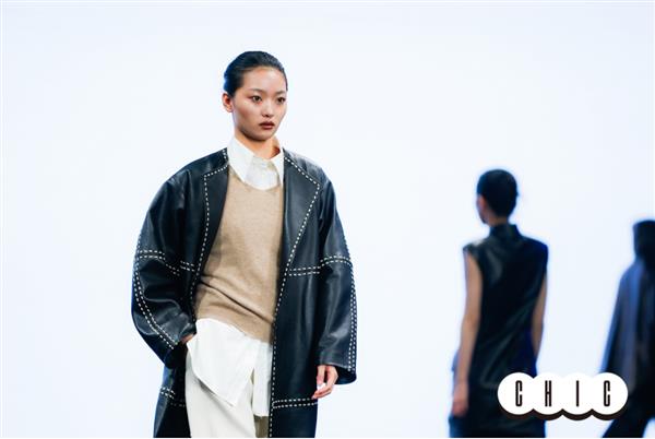 佳直播亮相CHIC2025春季展 携手推动服饰直播技术的创新与应用(图6)